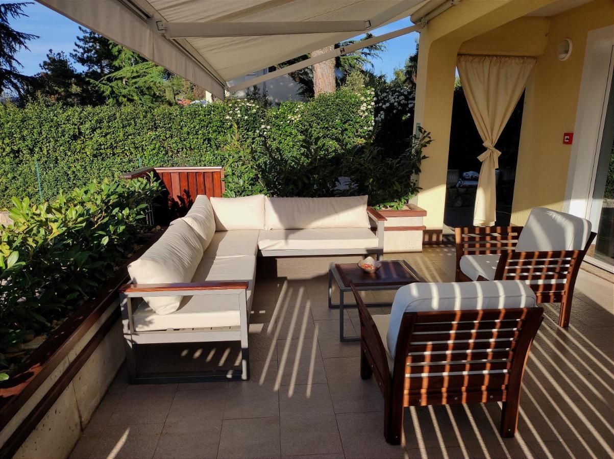 Apartman Emili Malinska Exterior foto